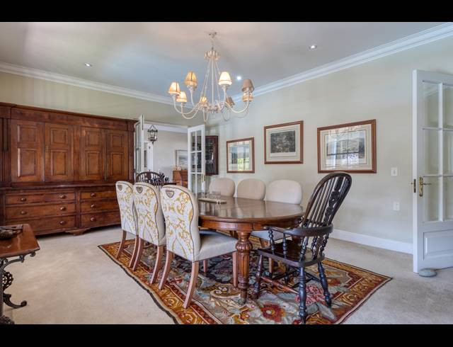 5 BEDROOM FREEHOLD FOR SALE IN CHARTWELL